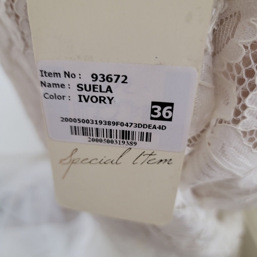 Tarik Ediz wedding dress NWT 93672 - Picture 13 of 14